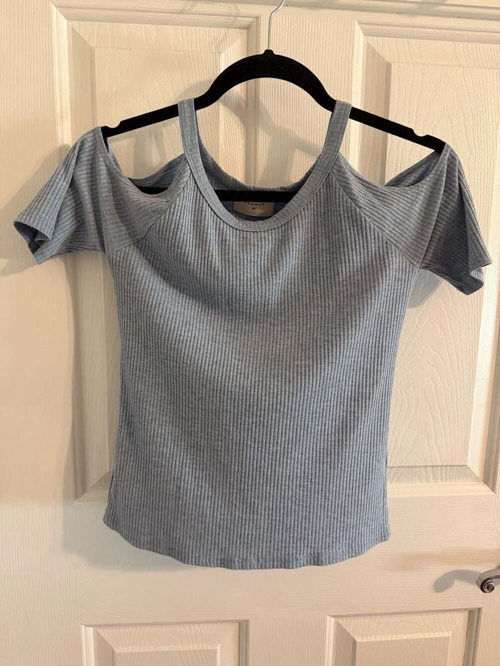 Everly Blue Ribbed Cold Shoulder Short Sleeve Top